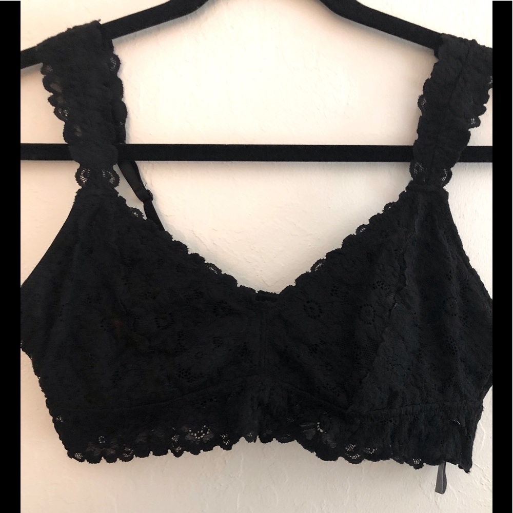 Aerie American Eagle Black Lace Bralette